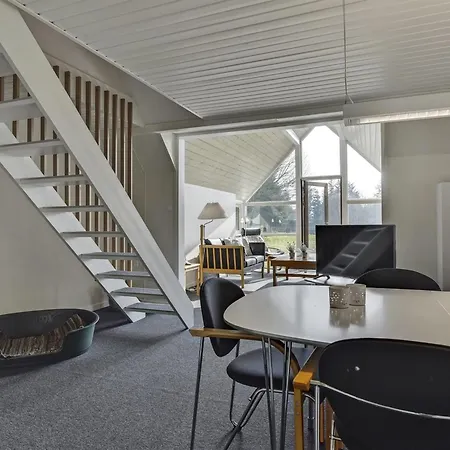 Alard - 300m To The Fjord By Interhome
